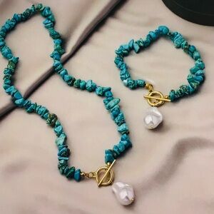 Turquoise and Gold Women's Jewelry Set